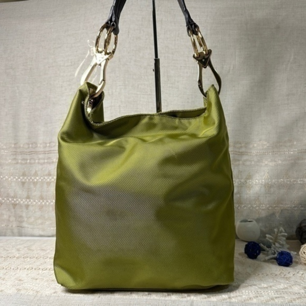 JPK Paris 75. Green. Vintage good condition.